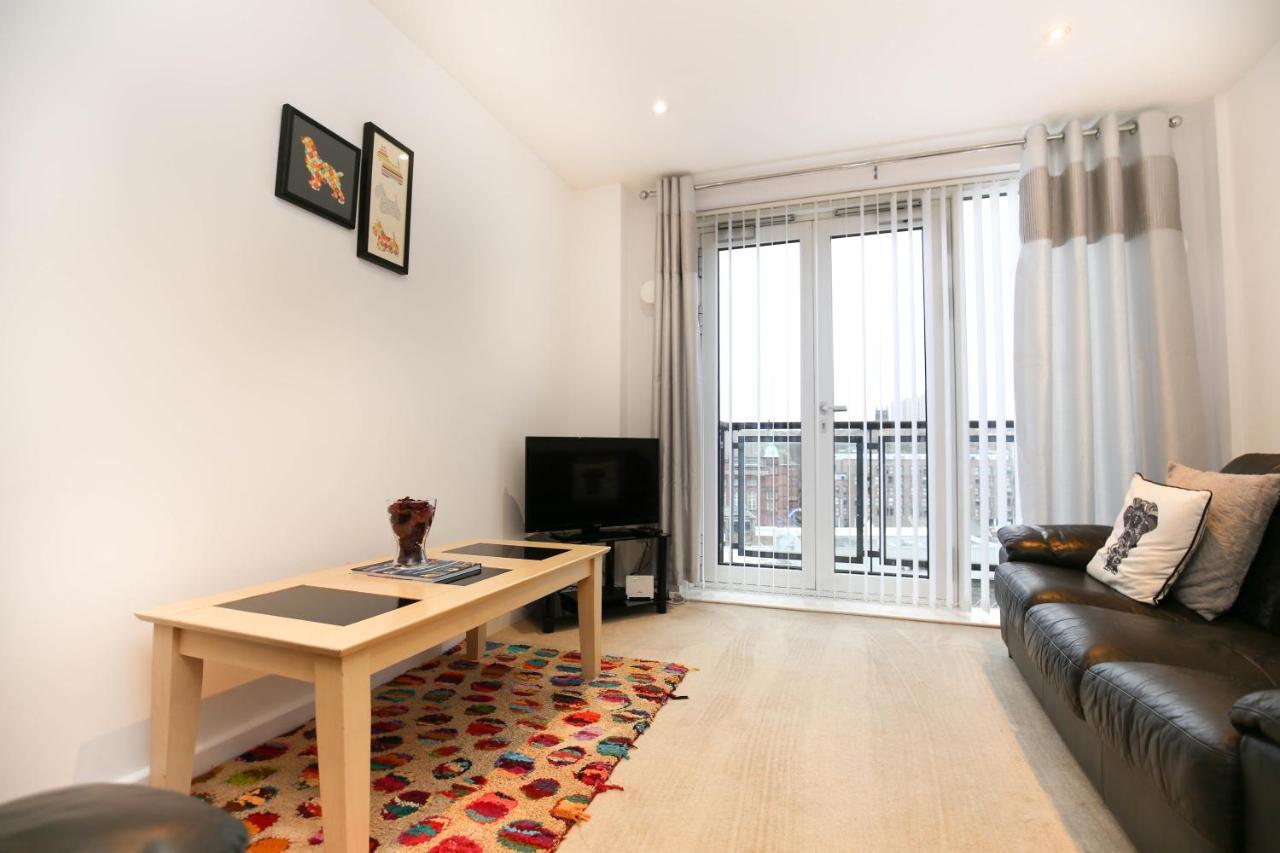 Week2Week Fabulous Newcastle City Centre Apartment Exterior photo